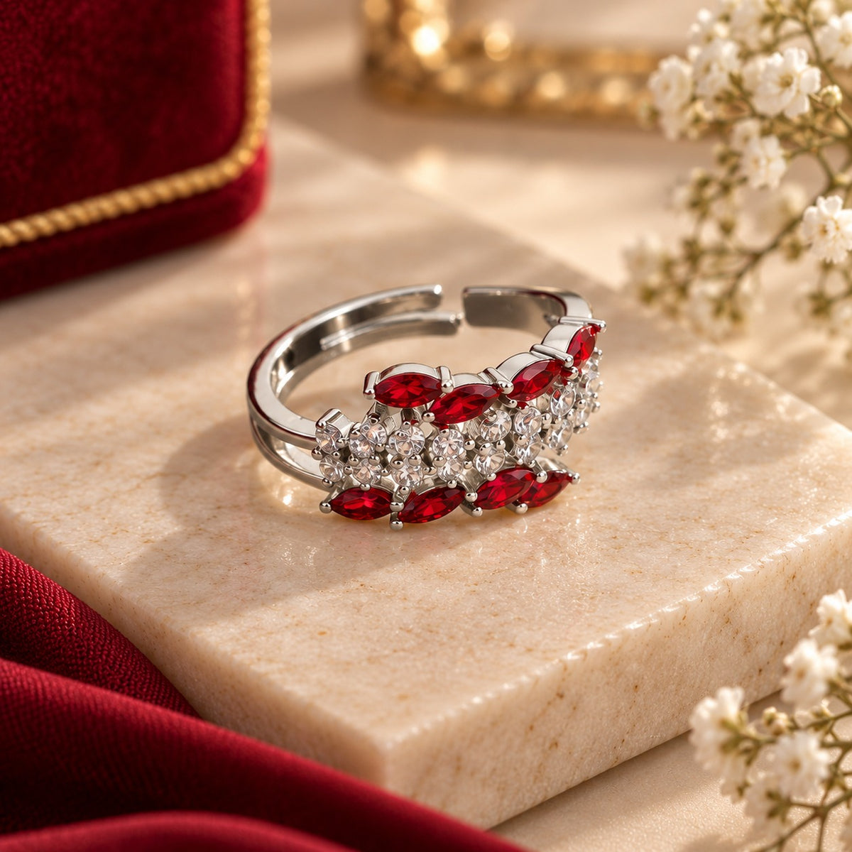 Eclipse Royale Ring