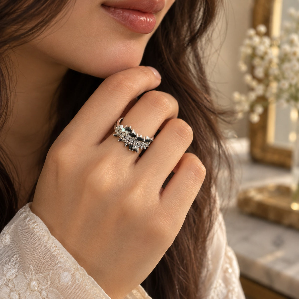 Eclipse Royale Ring